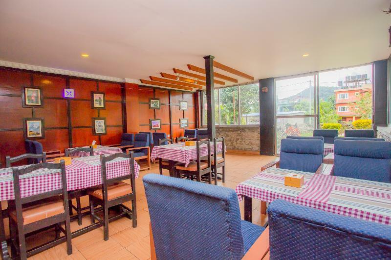 Hotel Glory Garden Pokhara Exterior foto